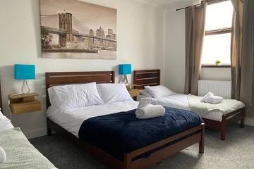 Apartment for 6 People in Swansea, Swansea region, Photo 1