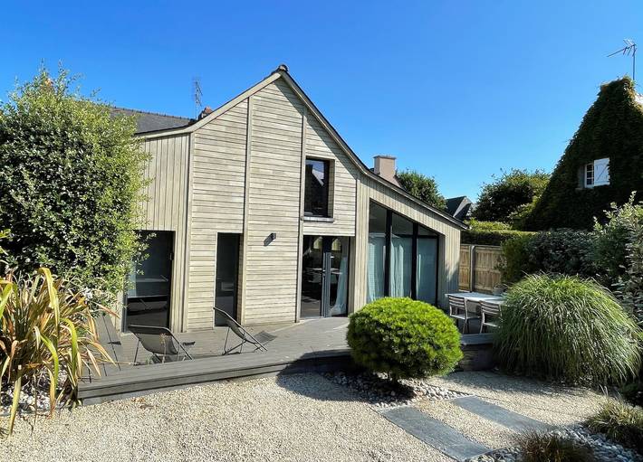 Location de vacances pour 8 personnes, avec jardin et terrasse dans Plage du Béchet - 2