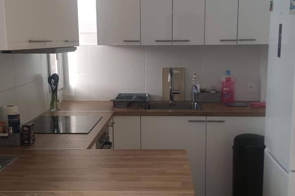 Appartement entier, Appartement T2 Chic and white avec Wifi in Livry-Gargan, Seine-Saint-Denis