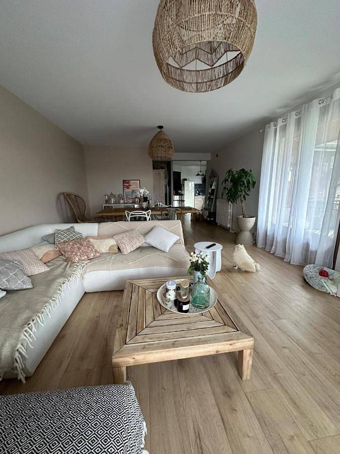 Gîte pour 4 personnes, avec Balcon ainsi que Terrasse et Jardin