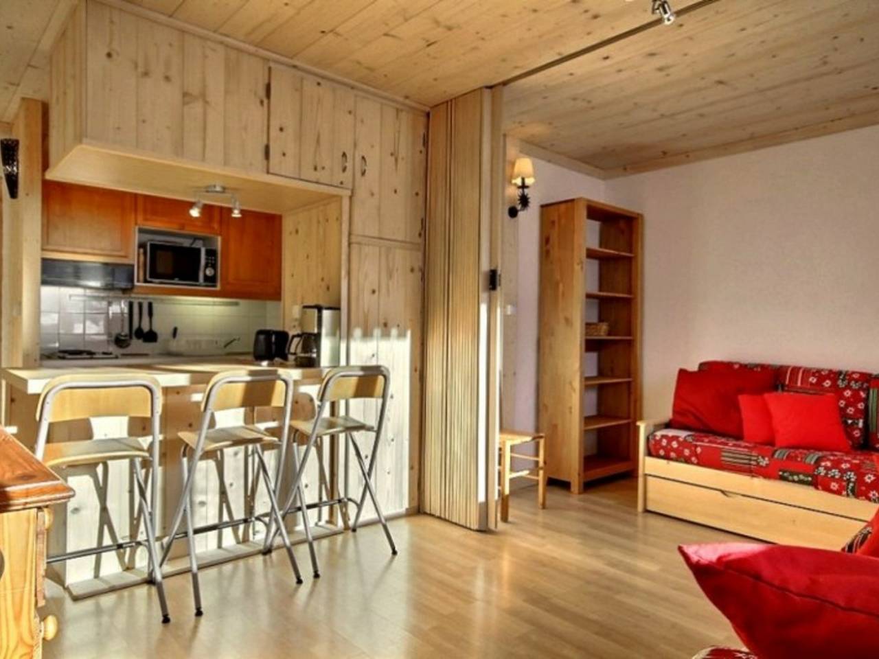 Estudio entero, Estudio renovado sur con balcón, 3/4 pers., a pie de pistas in Plagne Centre, La Plagne-Tarentaise