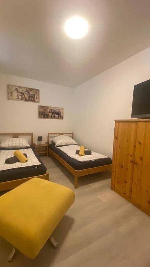Ferienwohnung für 5 Personen, mit Garten und Ausblick - 1