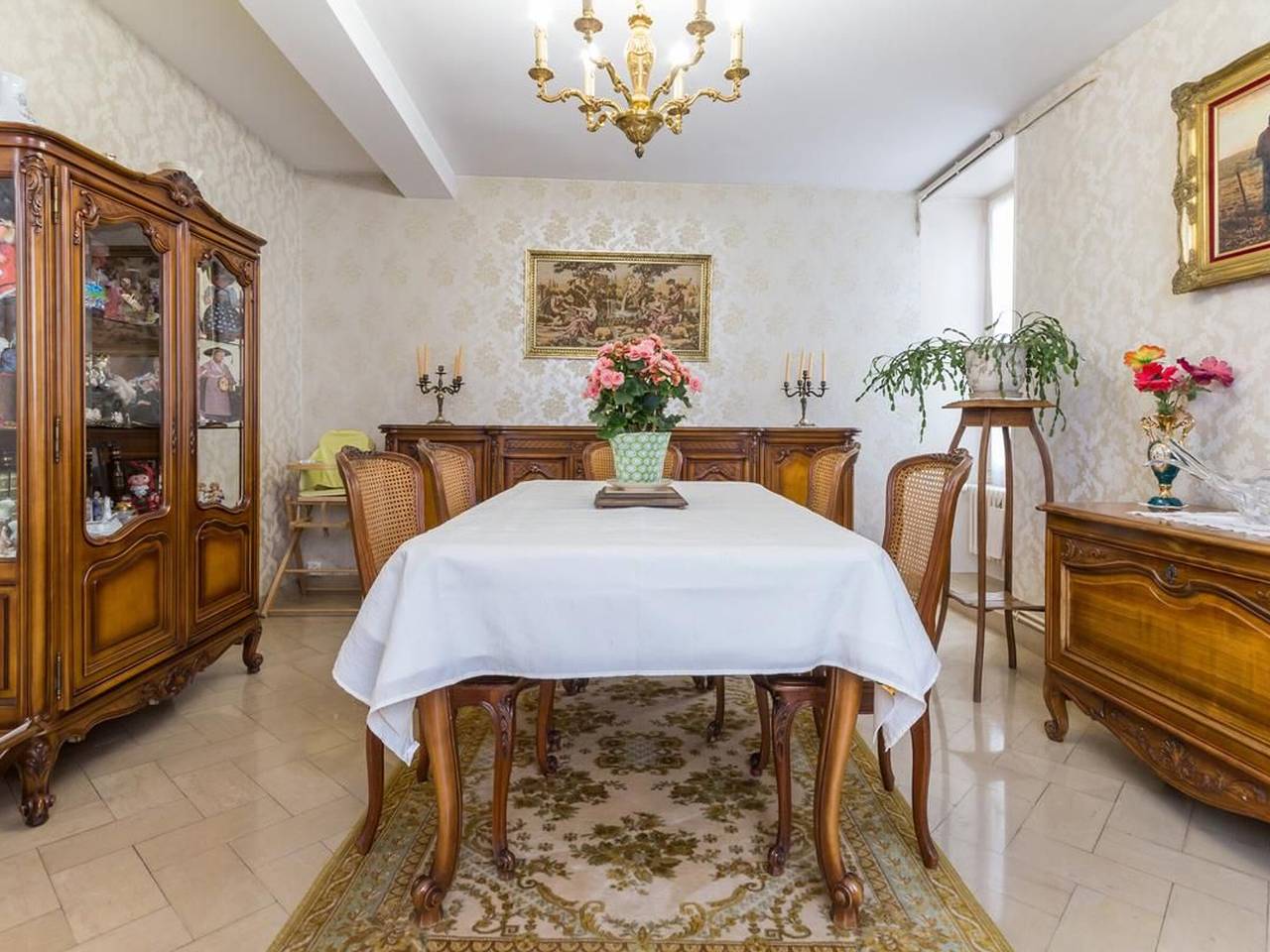 Gîte pour 4 Personnes dans Tanlay, Arrondissement d'Avallon