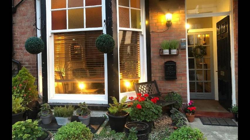 Bed and breakfast for 4 people, with pets in Yorkshire
