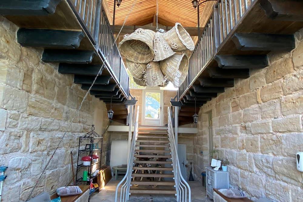 \"Au Petit Grammont\" Gîte de Charme Lison, Piscine et Jacuzzi au Cœur du Lot! in Lacapelle-Marival, Lot