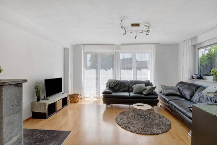 Geheel appartement, Appartement 'Ferienwohnung' met Wi-Fi in Zwiefalten, Neckar-Alb