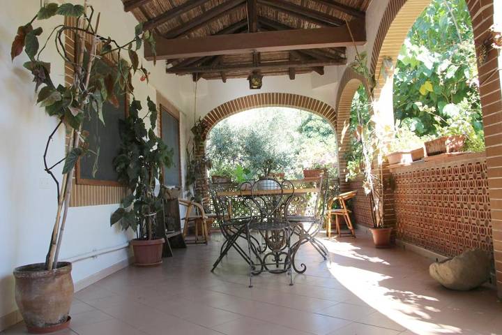 Maison de campagne pour 8 personnes, avec jardin et vue à Graniti - 2