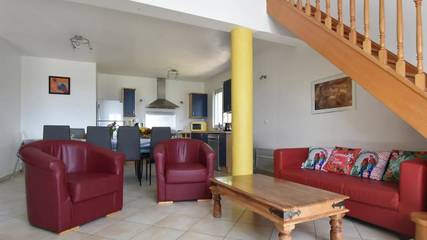 Villa pour 8 Personnes dans Courry, Région d'Alès, Photo 1