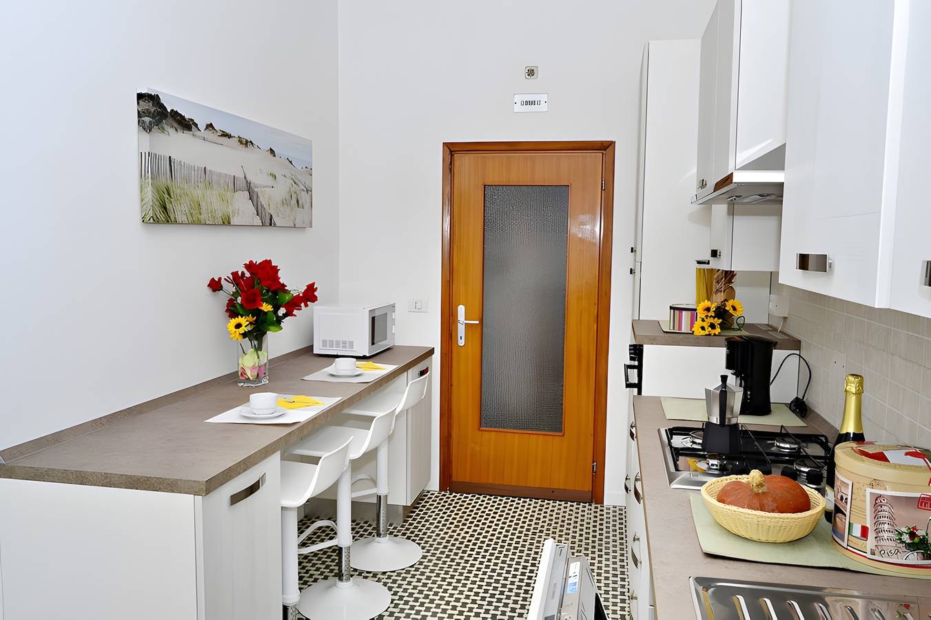 Ganze Wohnung, Apartment 'Cattel A02' mit privater Terrasse in Lido di Jesolo, Jesolo