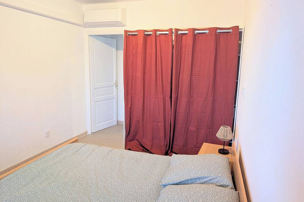 Appartamento intero, T3 ground floor facing maquis, quiet, close to beaches and mountains in Alata (Corsica), Ajaccio e dintorni