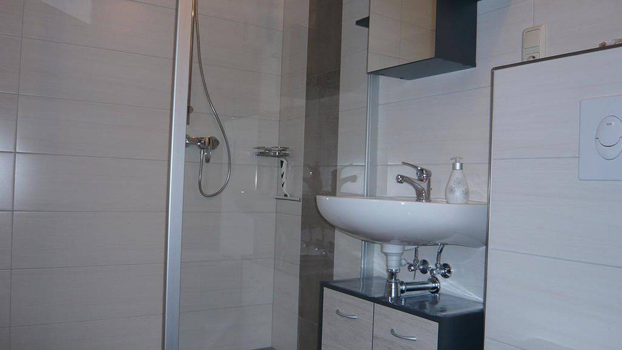 Ganze Ferienwohnung, Ferienwohnung für 2 Personen (49 m²) in Bitburg in Bitburg, Eifelkreis Bitburg-Prüm