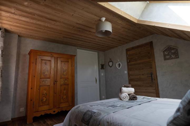 Location de vacances pour 2 personnes, avec sauna ainsi que vue et jardin dans Saut Du Bouchot - 4