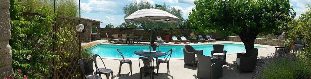 Chambre d’hôte pour 3 personnes, avec jardin et piscine en Ardèche - 2