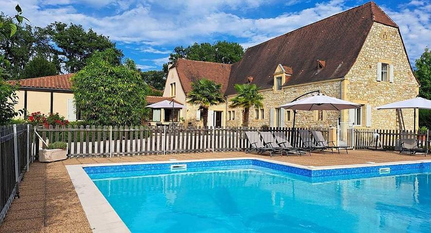 Chambre d’hôte pour 3 personnes, avec piscine et jardin