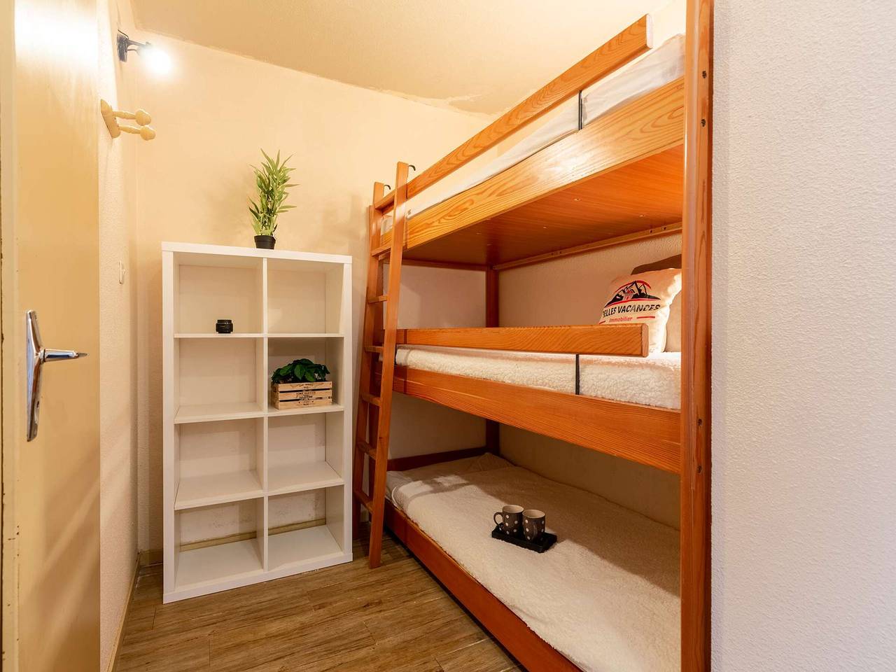 Estudio entero, Apartamento Renovado para 5 Personas con Vistas Panorámicas y Cerca de Pistas en Pla d'Adet in Saint-Lary-Soulan, Parque nacional de los Pirineos