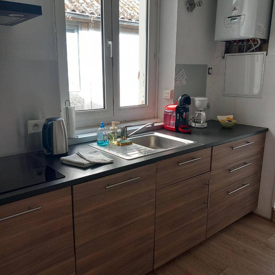 Entire apartment, Two-Bedroom Apartment in Amboise, Tours region