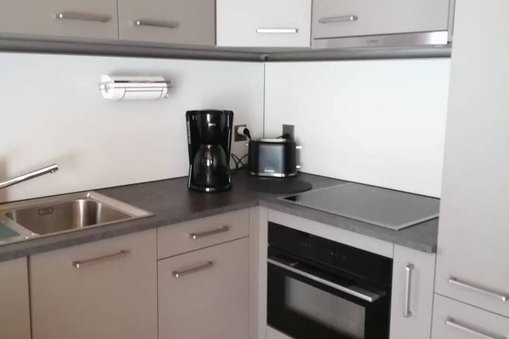 Ferienhaus für 6 Personen, mit Balkon und Garten in St. Niklaus