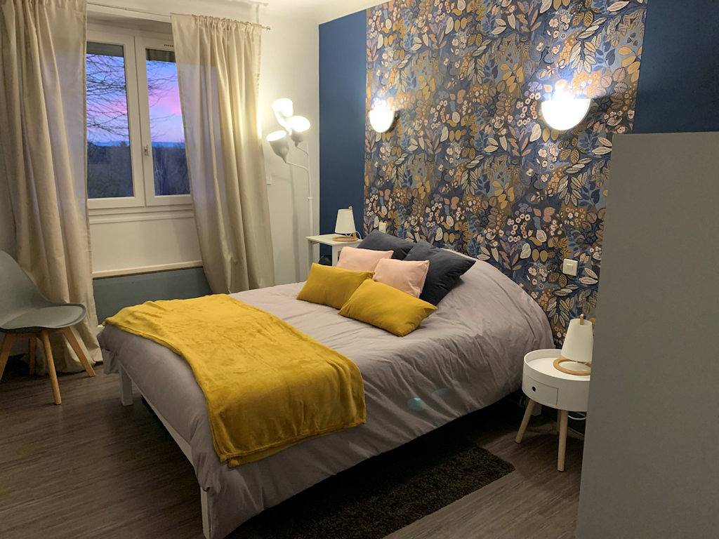 Au Mas d'Hurtes - Chambre à l'étage in Baraqueville, Massif central