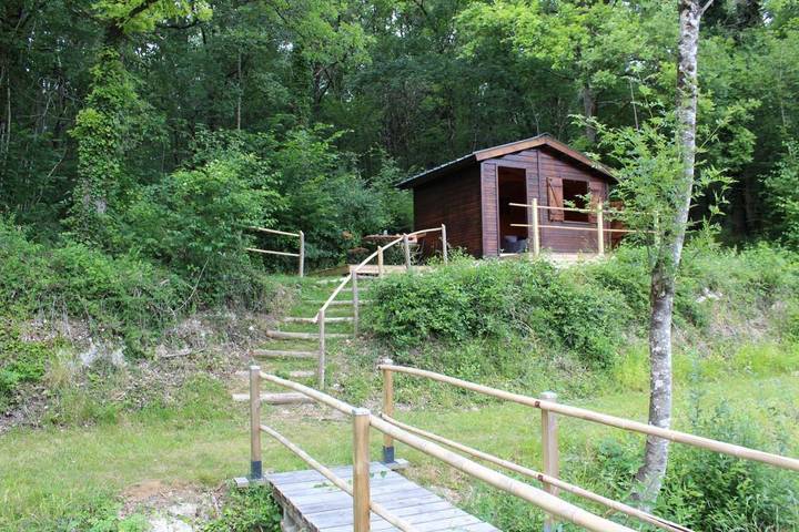 Gîte pour 2 personnes, avec vue et jardin à Chalonnes-sous-le-Lude