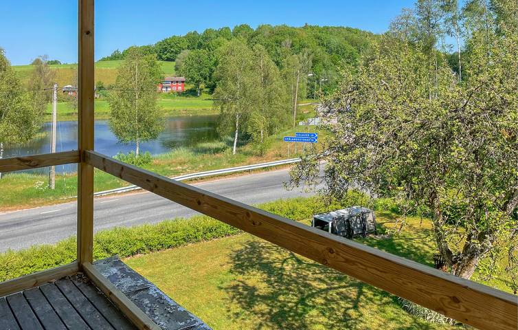 Hel semesterlägenhet, Lägenhet för 6 Personer med bastu in Jönköpings län