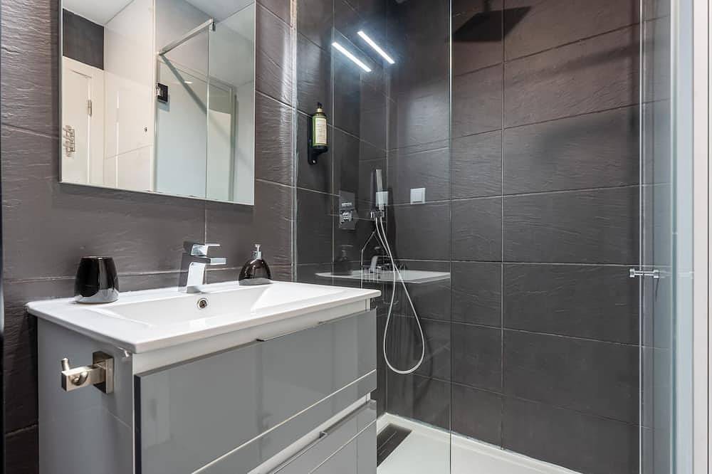 Ganze Wohnung, Red Velvet 1 Bdr Flat With Balcony by Lovelystay in Praia da Rocha, Portimão