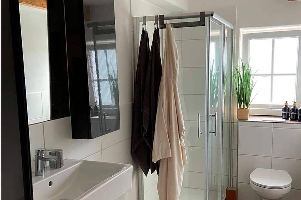 Ganze Wohnung, Ferienwohnung 85qm im 1. Stock mit Balkon in Pleystein, Naturpark Nördlicher Oberpfälzer Wald