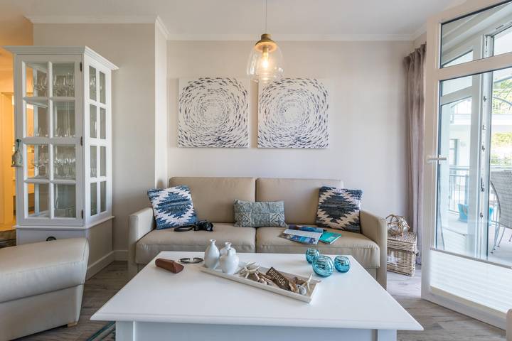 Ganze Wohnung, Villa Louisa Ozeana Sellin mit Sauna im Haus in Sellin, Rügen