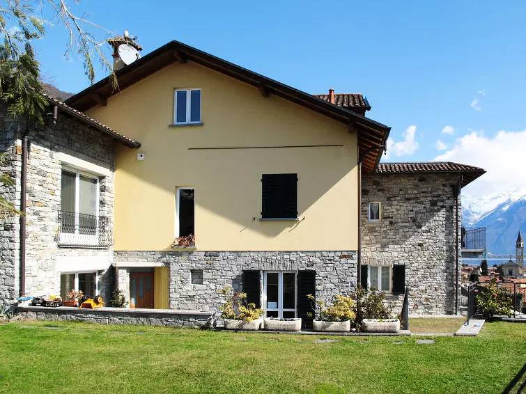 Entire apartment, 2 Rooms 4 People in Domaso, Lake Como