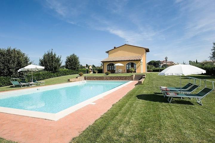 Villa per 5 persone, con terrazza e giardino, con animali domestici - 1