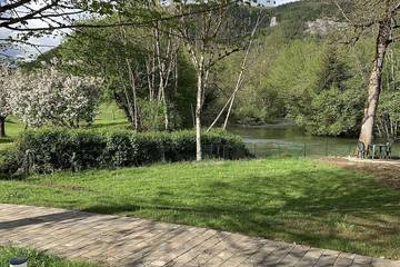 Chalet pour 4 Personnes dans Nans-sous-Sainte-Anne, Doubs, Photo 4