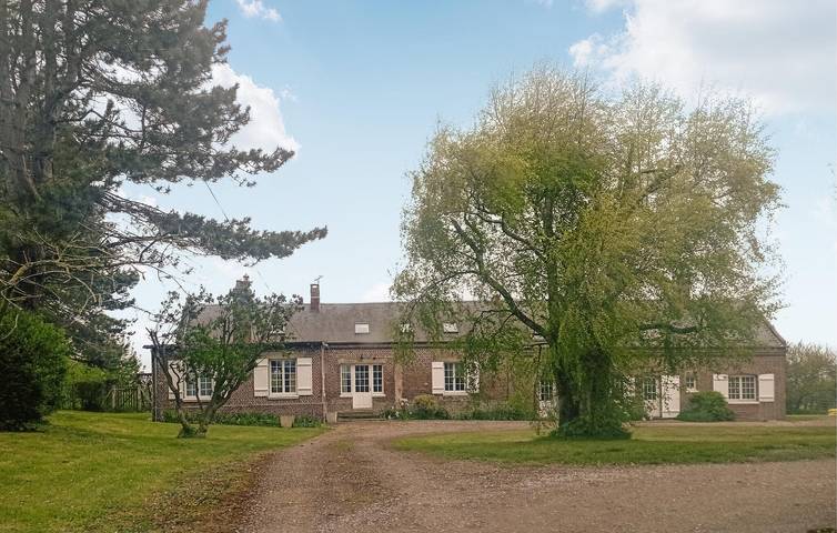 Gîte pour 5 personnes, avec jardin à Ponthoile