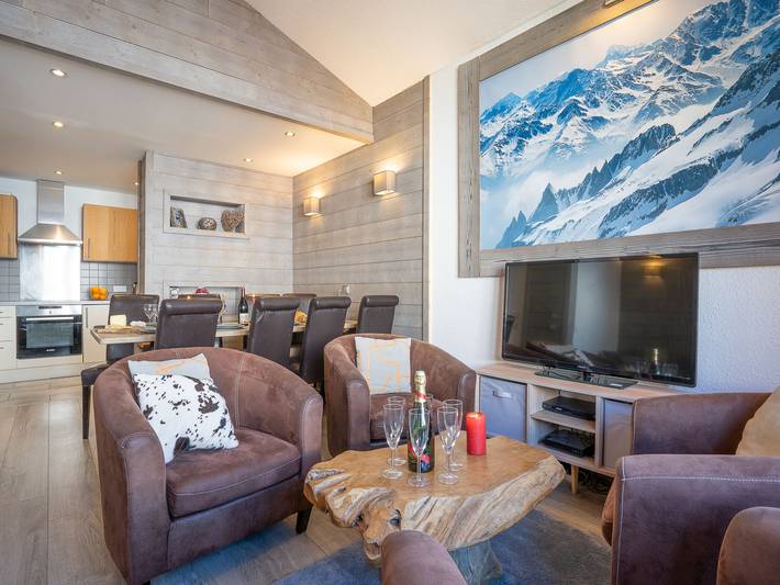 Location de vacances pour 8 personnes, avec balcon à Tignes