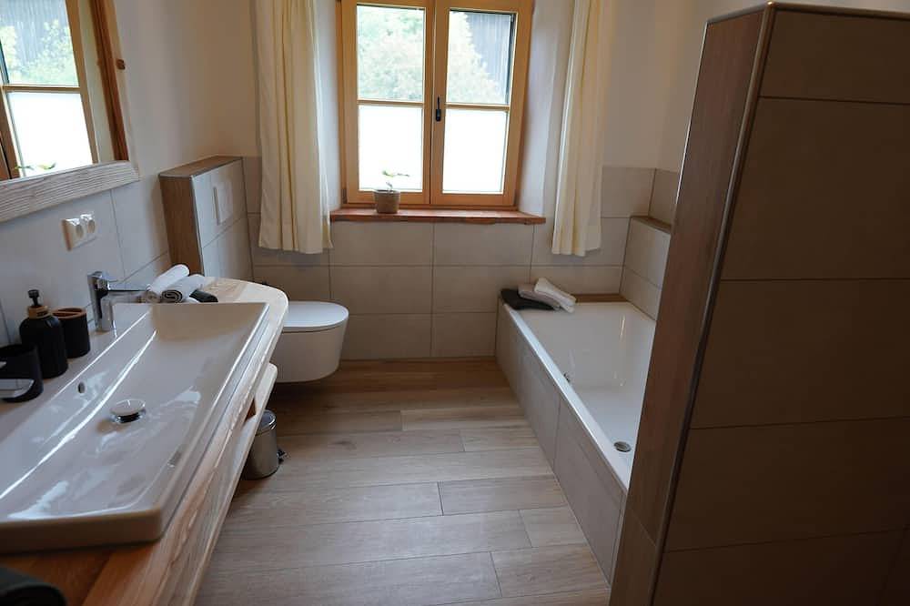 Ganze Wohnung, Ferienwohnung Kaminstube in Amerang, Landkreis Rosenheim