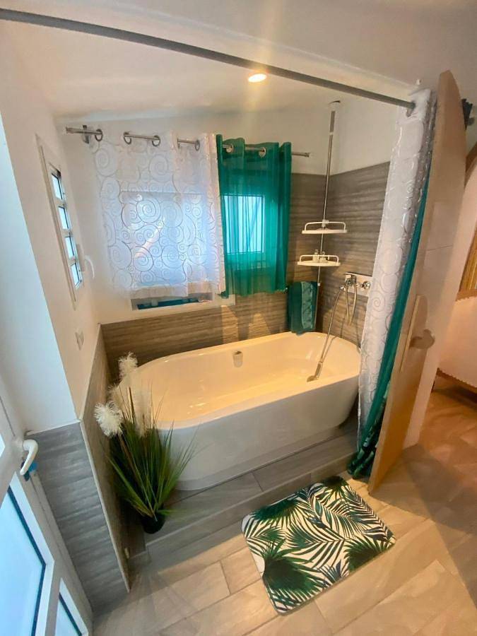 Maison d’hôte pour 2 personnes, avec jacuzzi et terrasse à Le Tampon (Réunion) - 2