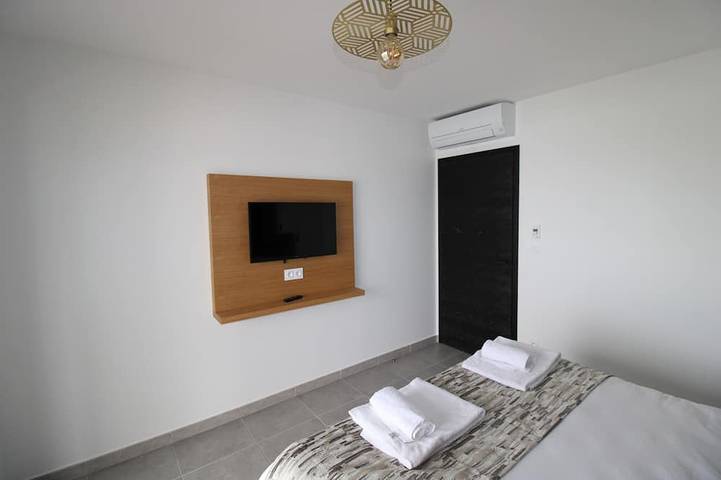 Gîte pour 4 personnes, avec piscine ainsi que terrasse et jardin à Vescovato - 4