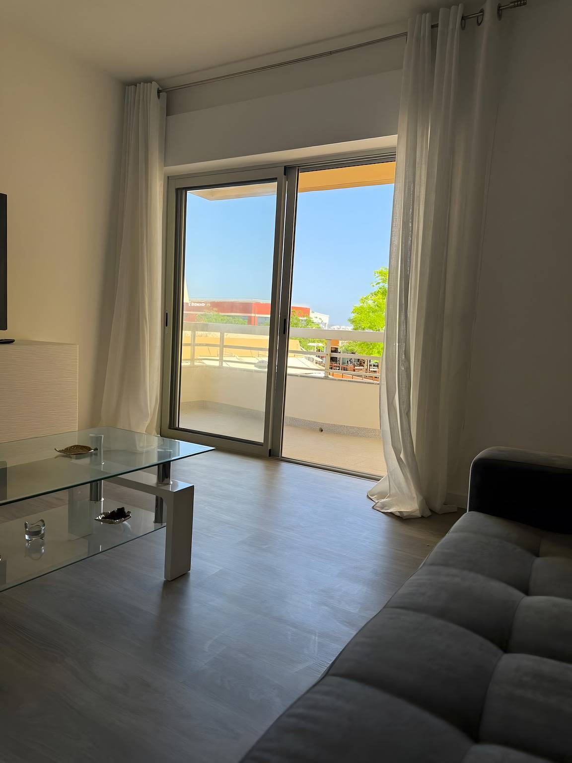 Entire apartment, Apartment 'Beje - Atlantico' with Sea View, Wi-Fi and Air Conditioning in Praia da Rocha, Portimão