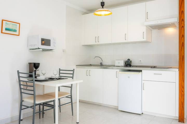 Apartamento entero, Apartamento vacacional "Mhm 5" con balcón y Wi-Fi in Cala Rajada, Capdepera