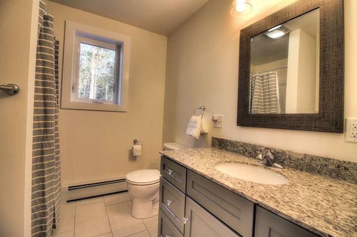 Vacation rental for 6 people, with terrace and yard in Ludlow