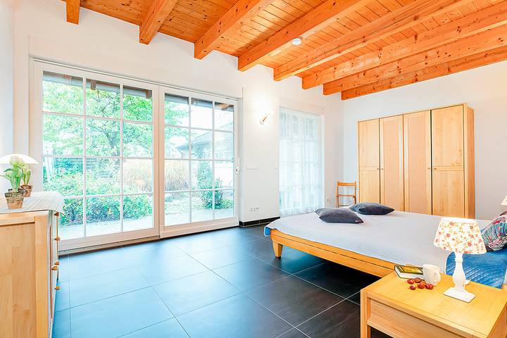 Ferienhaus für 8 Personen, mit Terrasse und Garten in Trassenheide - 3