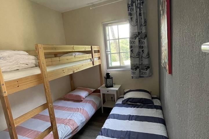 Location de vacances pour 5 personnes, avec piscine ainsi que balcon et jardin dans Golf De Moliets Moliets Et Maa - 3