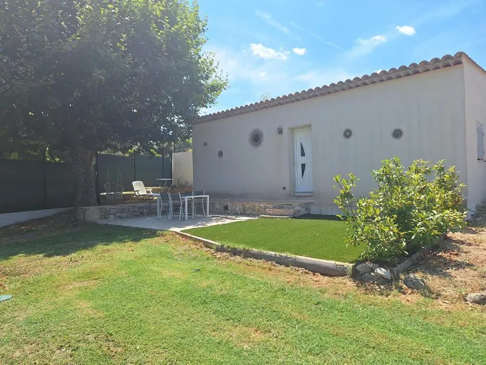 Casa de vacaciones para 4 personas, con jardín además de vistas y terraza - 1