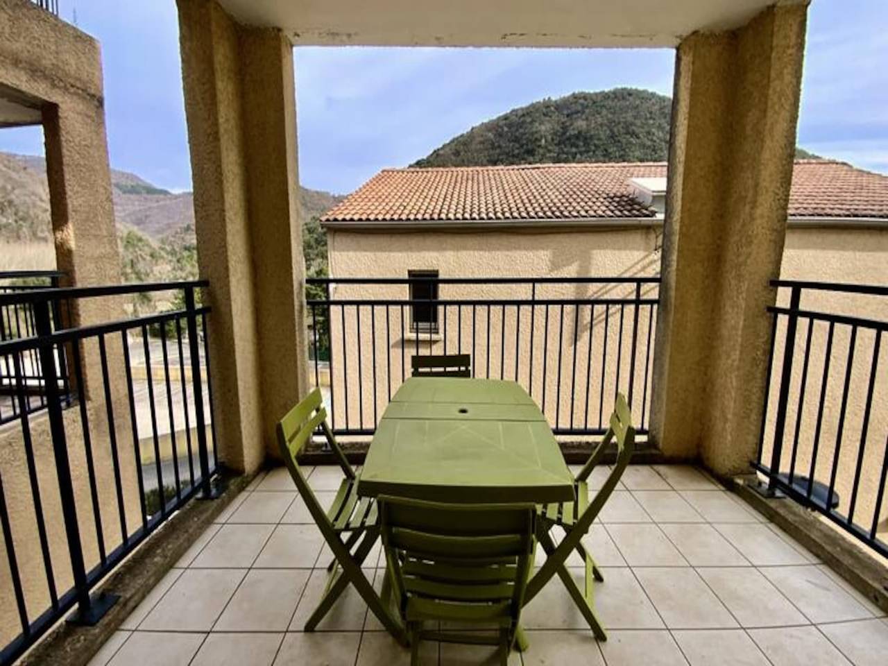 Ganze Wohnung, Wohnung nahe Avène Spa & Cévennen in Avène, Lodève und Umgebung