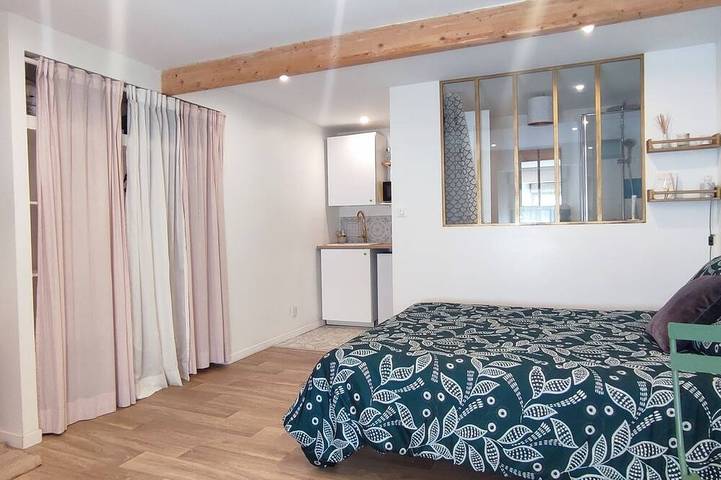 Apartamento entero, Studio du Vieux Bourg near port & beach in Brest, Región de Brest