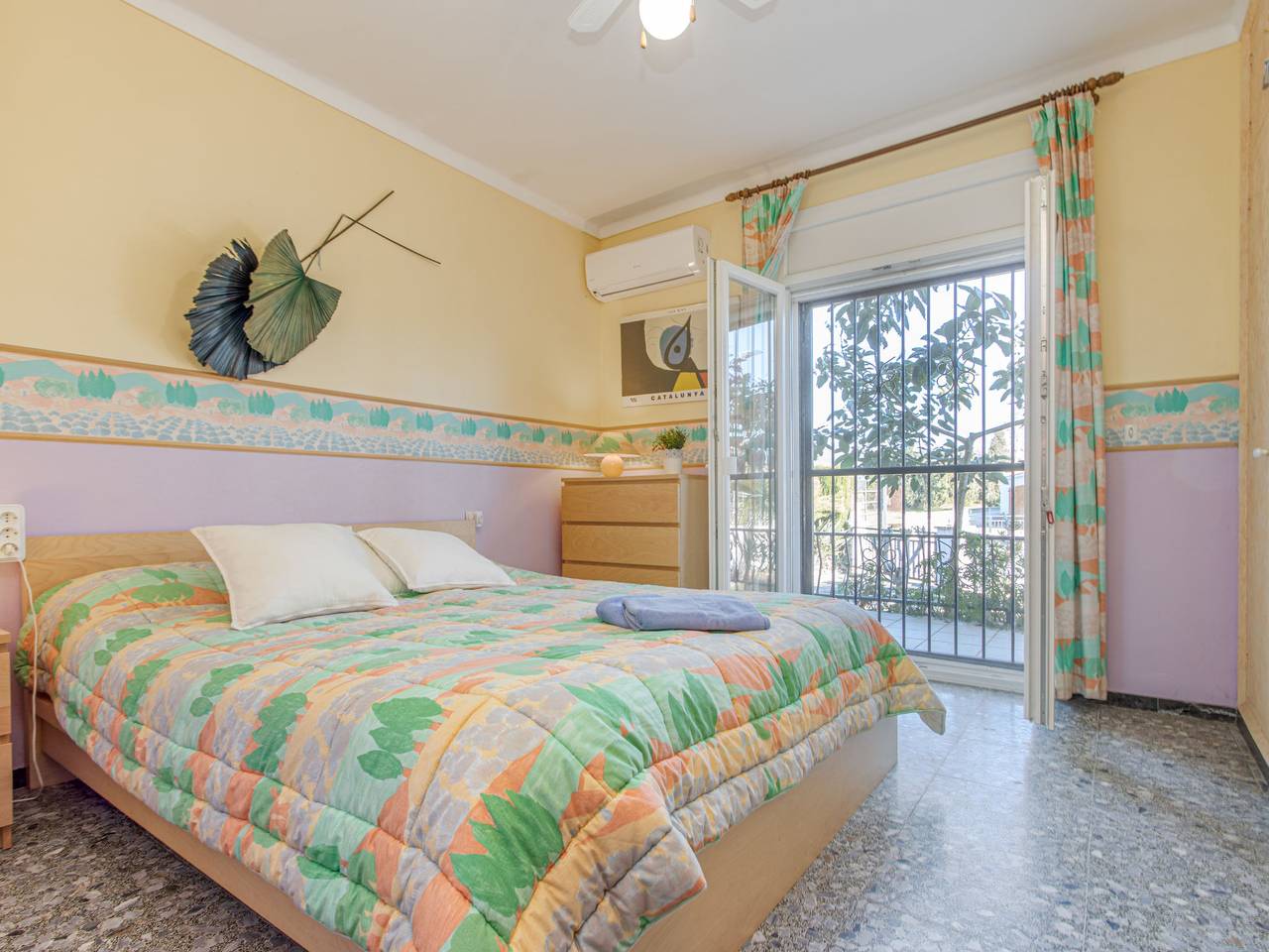 Erbanozi in Castellón de Ampurias, Alt Empordà