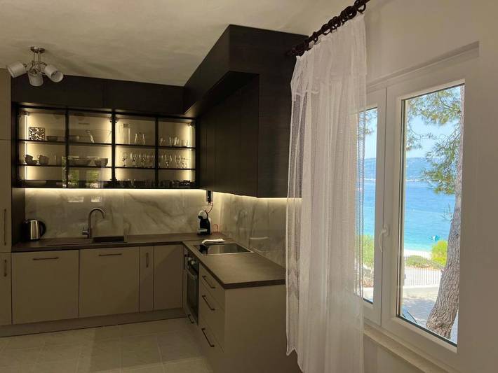 Villa pour 6 personnes, avec vue et jardin à Slatine - 2