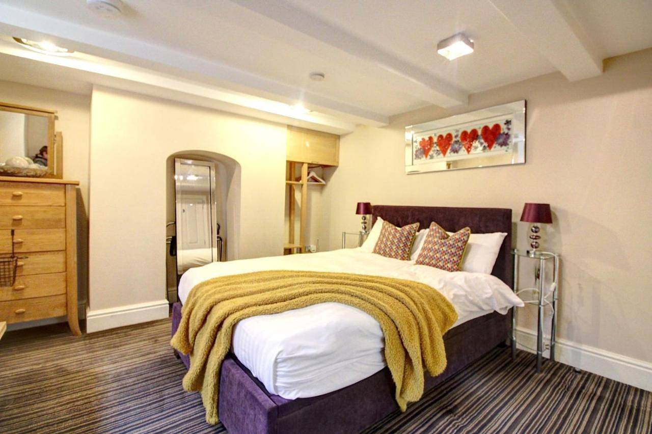 Entire apartment, Executive Three-Bedroom Apartment in Chester, Cheshire West and Chester