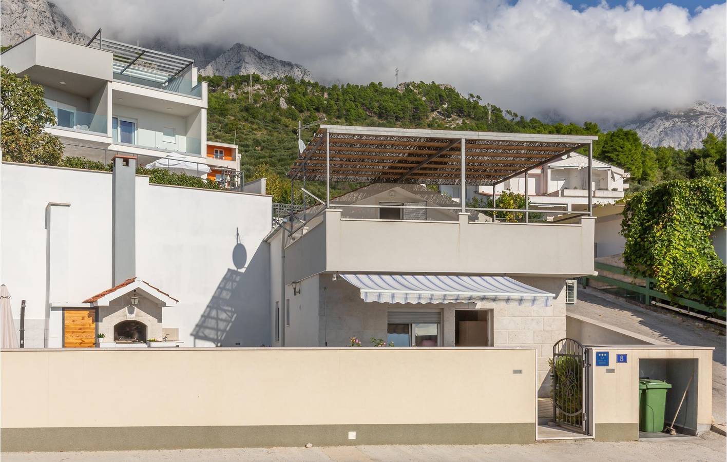 Ferienhaus für 6 Personen mit Garten in Krvavica, Makarska Riviera