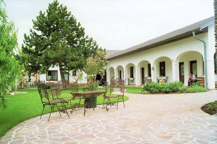 Ferienhaus für 2 Personen, mit Balkon und Terrasse sowie Garten und Ausblick in Illmitz - 4