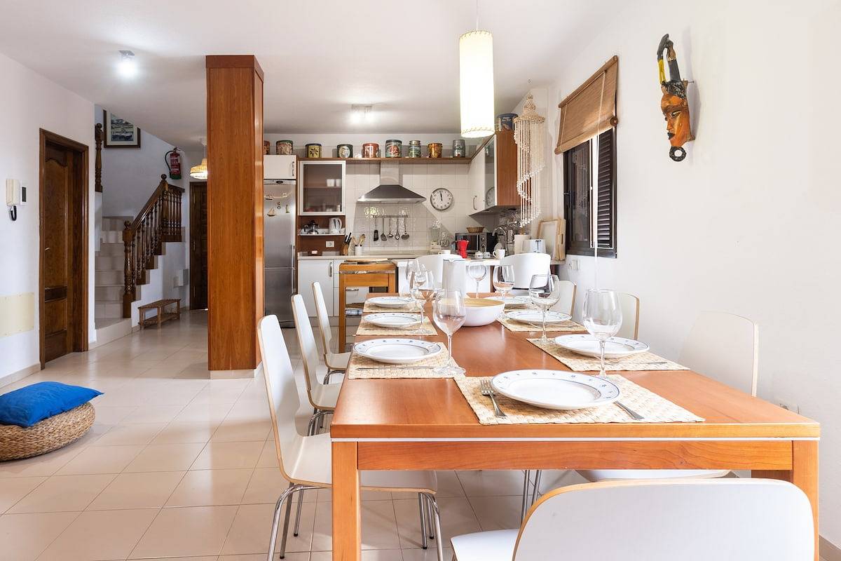 Ganze Wohnung, Ferienwohnung für 6 Personen mit Terrasse in Playa el Médano, Granadilla de Abona