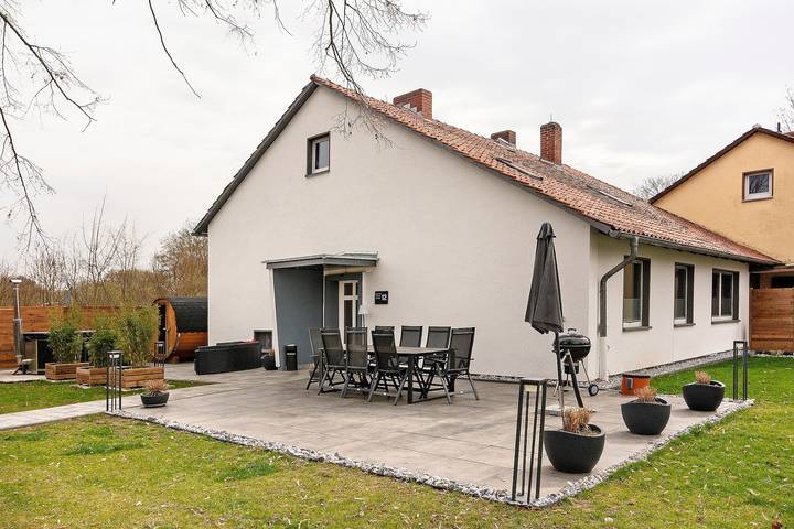 Ferienhaus für 10 Personen, mit Garten, mit Haustier